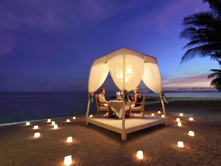 Puri Santrian Beach Resort And Spa Sanur  Exterior photo