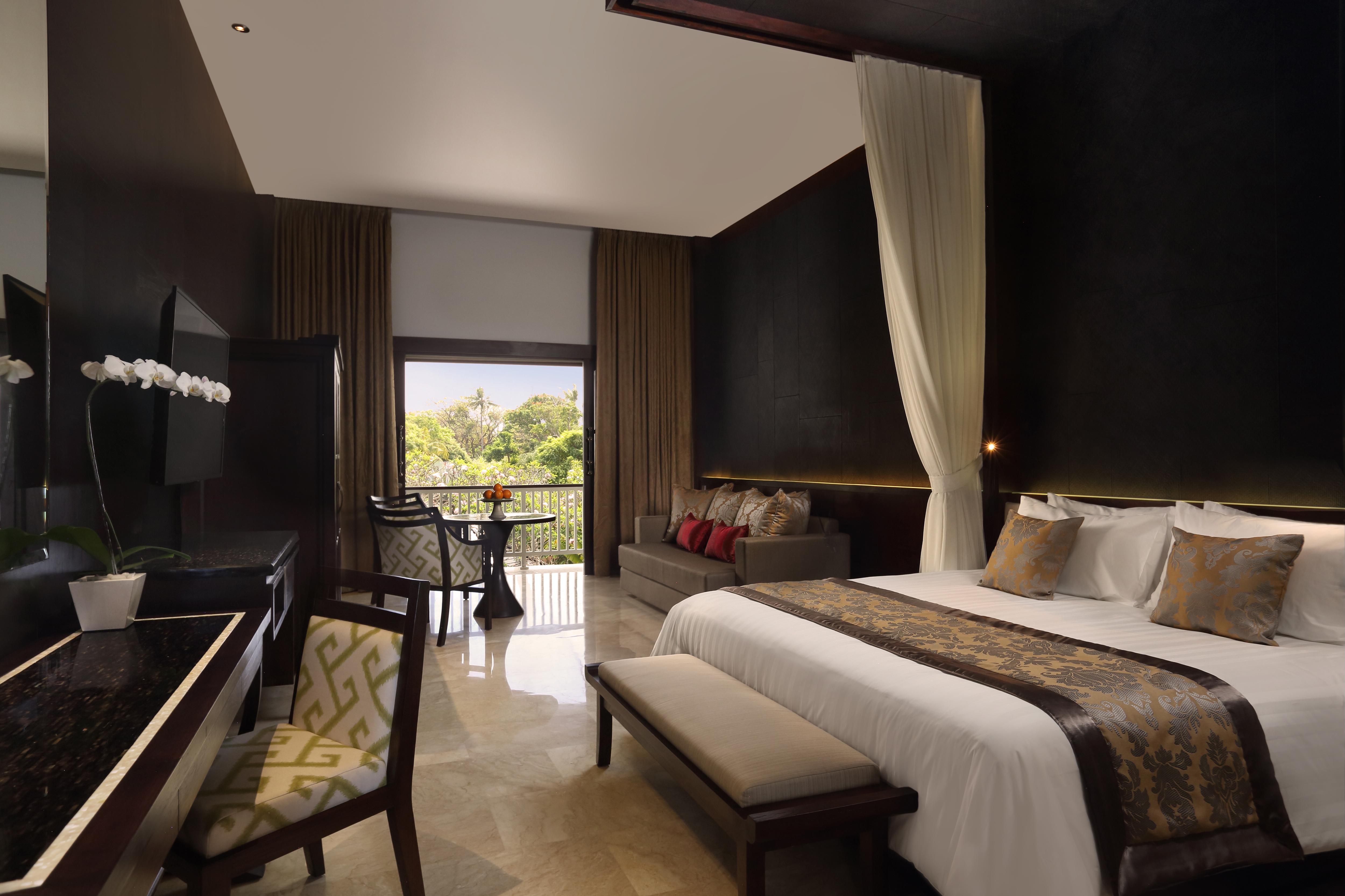 Puri Santrian Beach Resort And Spa Sanur  Exterior photo