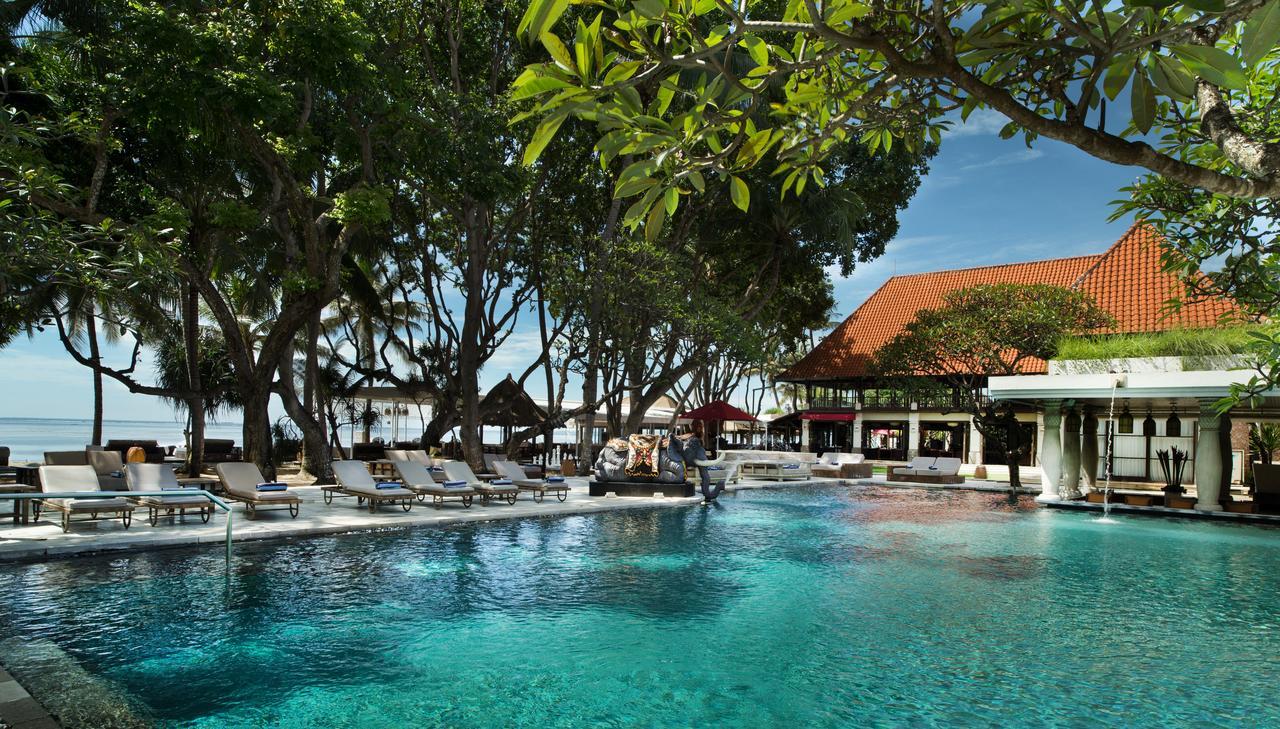 Puri Santrian Beach Resort And Spa Sanur  Exterior photo