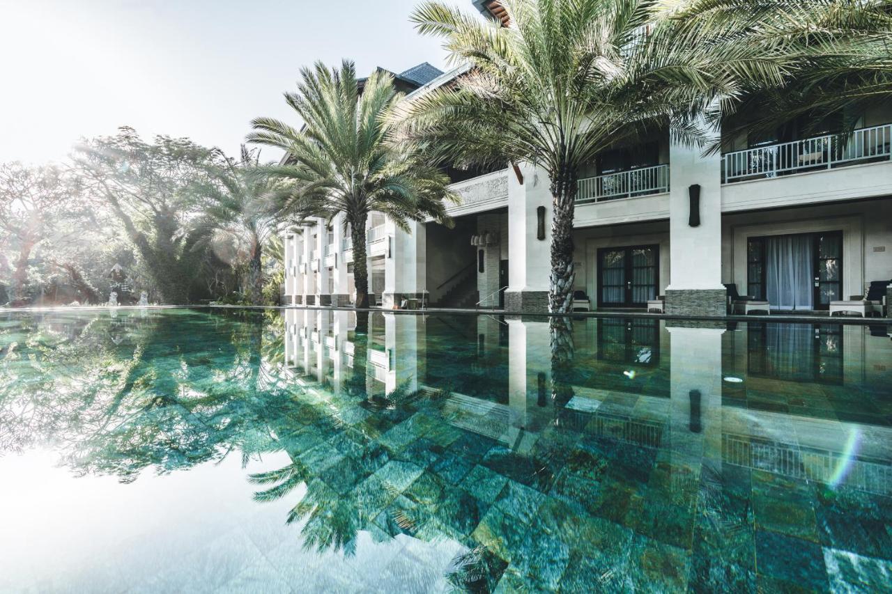 Puri Santrian Beach Resort And Spa Sanur  Exterior photo